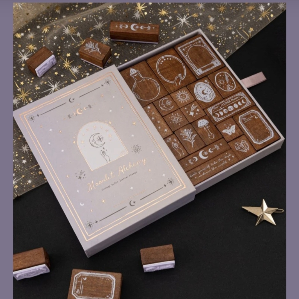 DO NOT PURCHASE: ISO Notebook Therapy's Moonlit Alchemy stamp set